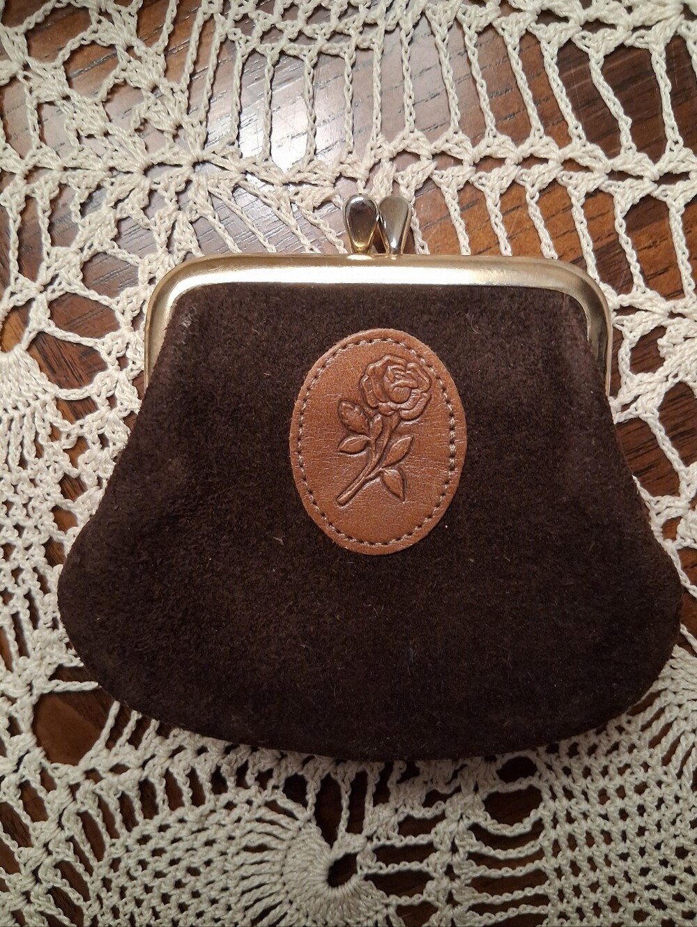 Vintage Rolf Brown Suede Floral Accent Kiss-Lock Coin Purse
